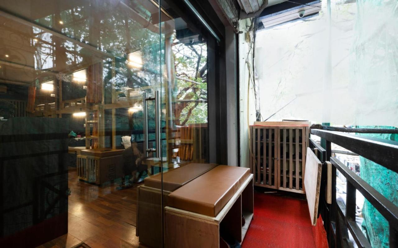 Sunrise Dormitory Hostel Mumbai Exterior photo